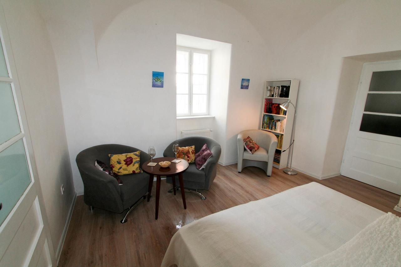 Galeria Apartman Veszprem Exterior photo
